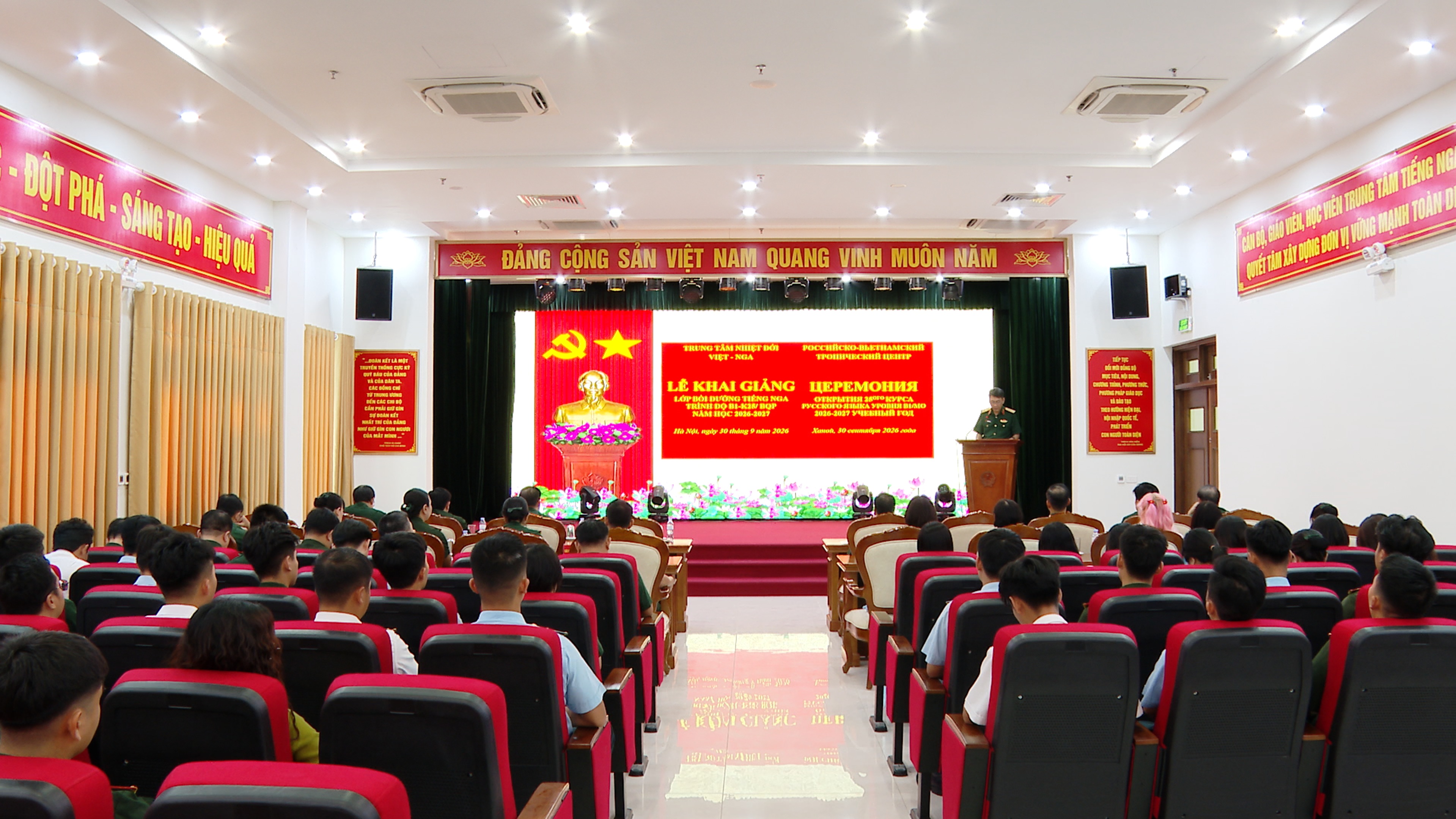 Khai giảng Lớp bồi dưỡng tiếng Nga K25/BQP năm học 2026-2027